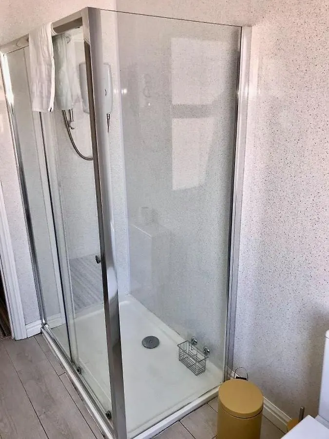 4 Double Beds City House, Virgin Tv Wifi Free Parking Villa Cardiff 0*,  United Kingdom